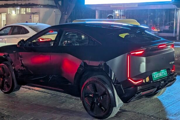 Mahindra BE 6 electric SUV front three-quarter view