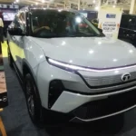 Tata Harrier Stealth Edition in matte black with 19-inch alloy wheels